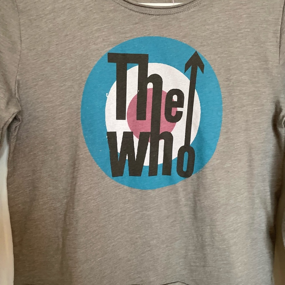 Hollister “The Who” Cropped Graphic Lightweight Top - Size S - Picture 4 of 11